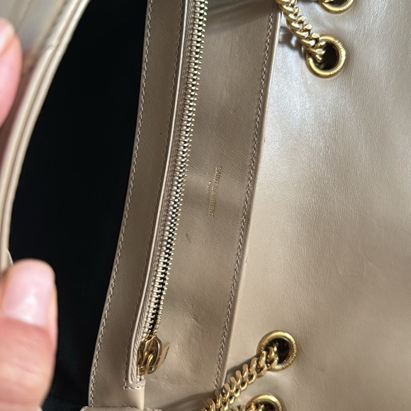 YSL LOU LOU MEDIUM BEIGE QUILTED LEATHER - Picture 7 of 9